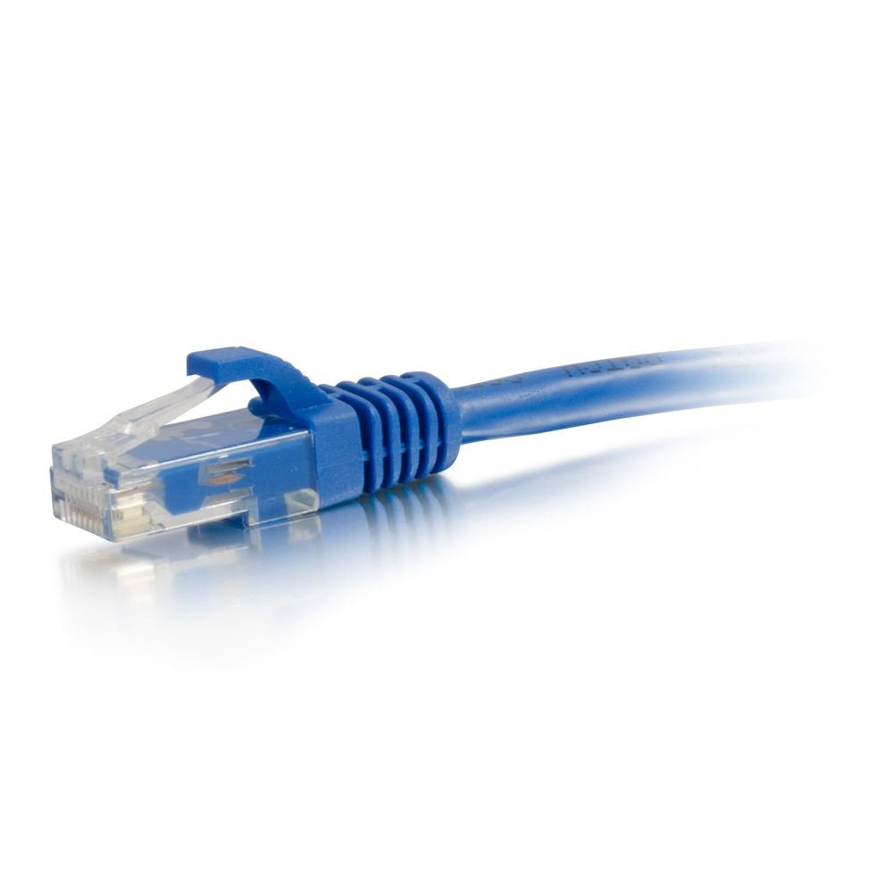 Cables to Go 15206 14ft (4.25m) Cat5e Snagless Unshielded (UTP) Ethernet Network Patch Cable - Blue