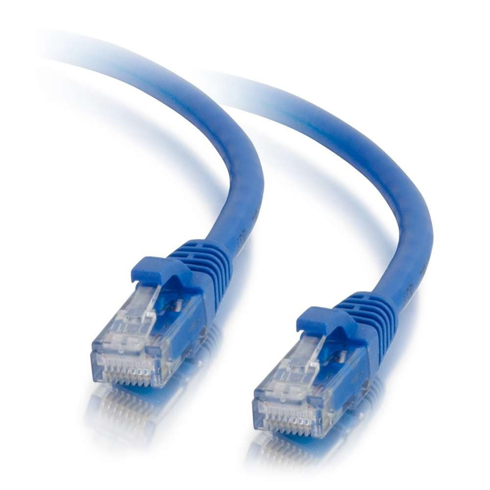 Cables to Go 15206 14ft (4.25m) Cat5e Snagless Unshielded (UTP) Ethernet Network Patch Cable - Blue