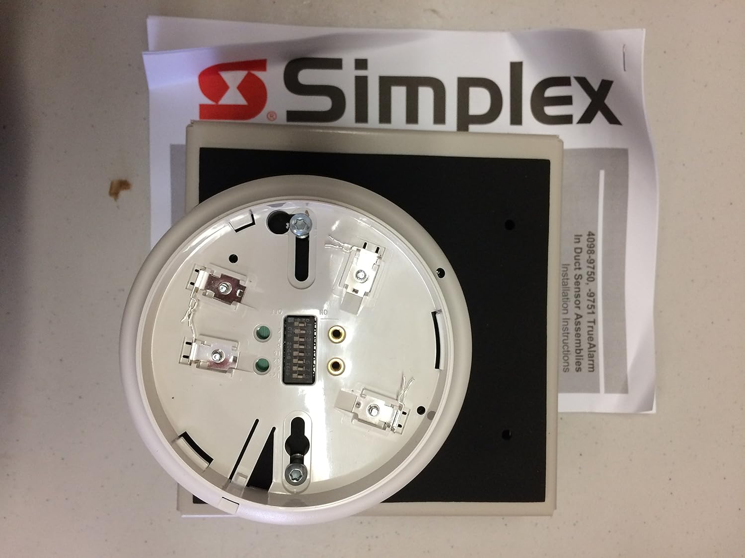 Simplex 4098-9751 - Duct Sensor Housing W/Relay